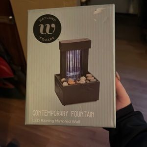 LED Raining Mirrored Wall